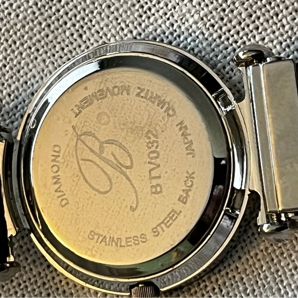 Burgi BTV032 Swiss Quartz Crystal Bezel Watch. - Picture 3 of 5